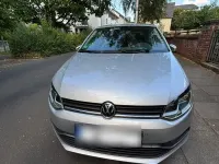 Gebraucht VW Polo 90 PS (66 kW) 2015 Silber Limousine
