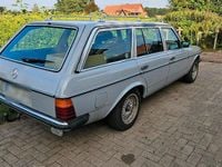 Gebraucht Mercedes 300 125 PS (91 kW) 1985 Grau Kombi