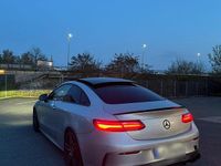 Gebraucht Mercedes E220 AMG 194 PS (142 kW) 2017 Silber Coupé
