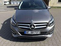 Gebraucht Mercedes B200 Style 156 PS (114 kW) 2016 Van / Kleinbus