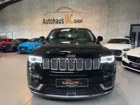 Gebraucht Jeep Grand Cherokee Summit 250 PS (183 kW) 2019 Diamond black SUV