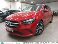 Gebraucht Mercedes B180 116 PS (85 kW) 2021 Rot Van / Kleinbus