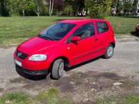 Usado VW Fox 54 HP (39 kW) 2006 Vermelho Citadino