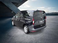 Gebraucht VW Caddy Basis 102 PS (75 kW) 2022 Deep black perleffekt Van / Kleinbus