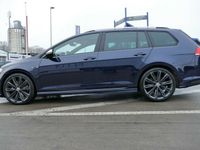 Gebraucht VW Golf VII R 300 PS (220 kW) 2017 Blau metallic Kombi