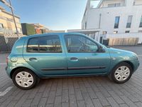 Second-hand Renault Clio II 75 CP (55 kW) 2003 Albastru Hatchback