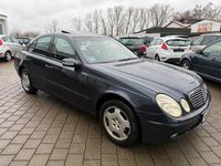 Gebraucht Mercedes E240 Elegance 177 PS (130 kW) 2002 Blau Limousine