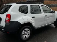 Usata Dacia Duster Basis 105 CV (77 kW) 2013 Bianco SUV