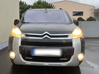 Gebraucht Citroën Berlingo 111 PS (81 kW) 2010 Schwarz Van / Kleinbus