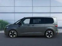 Gebraucht VW Multivan Life 150 PS (110 kW) 2025 Indiumgrau metallic Van / Kleinbus