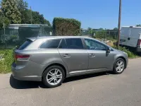 Gebraucht Toyota Avensis Edition 150 PS (110 kW) 2012 Grau Kombi