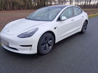 gebraucht Tesla Model 3 Hinterradantrieb RWD innen weiß