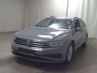 Gebraucht VW Passat 150 PS (110 kW) 2023 Mondsteingrau Kombi