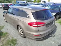 Gebraucht Ford Mondeo Titanium 150 PS (110 kW) 2019 Diffused silver Kombi