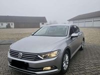 Gebraucht VW Passat Comfortline 150 PS (110 kW) 2016 Grau Limousine