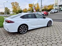 Gebraucht Opel Insignia 230 PS (169 kW) 2021 Schneeweiss/summitwhite/arctic Kleinwagen