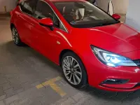 Gebraucht Opel Astra 131 PS (96 kW) 2017 Rot Limousine