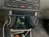 Gebraucht VW Bora 105 PS (77 kW) 2003 Schwarz Kleinwagen