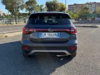 Używany VW T-Cross Move 95 KM (69 kW) 2023 Szary SUV