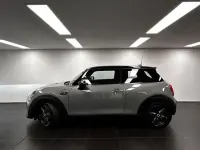 Gebraucht Mini Cooper SE Hatch 135 kW (184 PS) 2022 Moonwalk grey Kleinwagen