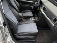 Gebraucht Opel Vectra GTS 125 PS (91 kW) 2004 Silber Limousine
