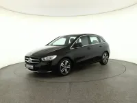 Gebraucht Mercedes B180 Progressive 136 PS (100 kW) 2022 Metalliclack kosmosschwarz (metallic) Kleinwagen