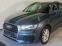 Gebraucht Audi Q3 Sport 120 PS (88 kW) 2016 Blau SUV