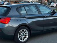 Gebraucht BMW 116 Advantage 116 PS (85 kW) 2017 Grau Kleinwagen