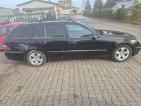 Gebraucht Mercedes E320 204 PS (150 kW) 2004 Schwarz/baltic black Kombi