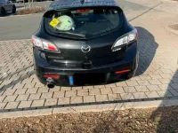 Gebraucht Mazda 3 Inclusive 105 PS (77 kW) 2011 Schwarz Limousine