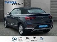 Gebraucht VW T-Roc Cabriolet Style 116 PS (85 kW) 2024 Rauchgrau metallic Cabrio