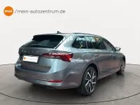 Gebraucht Skoda Octavia Clever 150 PS (110 kW) 2022 Graphitegrau metallic Kombi