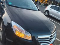 Gebraucht Opel Insignia 160 PS (117 kW) 2012 Schwarz Kombi