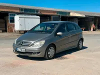 Gebraucht Mercedes 180 2005 Silber Limousine