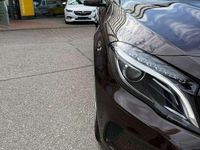 Gebraucht Mercedes GLA200 136 PS (100 kW) 2014 Orientbraun  metalliclack SUV