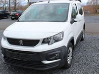 Gebraucht Peugeot Rifter Active 131 PS (96 kW) 2019 Weiß Van / Kleinbus