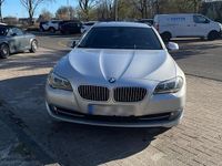 Gebraucht BMW 525 218 PS (160 kW) 2012 Silber Kombi