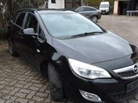 gebraucht Opel Astra Sports Tourer 1.4 Turbo Design Edition