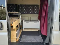 Gebraucht Peugeot Boxer 131 PS (96 kW) 2012 Grau Van