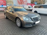 Gebraucht Mercedes E250 Avantgarde 204 PS (150 kW) 2011 Kombi