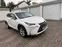 Gebraucht Lexus NX300h E-FOUR Luxury Line 197 PS (144 kW) 2016 Weiß SUV