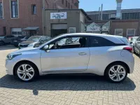Gebraucht Hyundai i20 Style 101 PS (74 kW) 2016 Silber Coupé