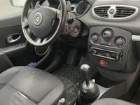 gebraucht Renault Clio Exception 1.6 16V 82kW Automatik Exception