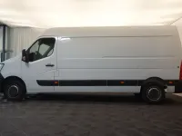 Gebraucht Renault Master 150 PS (110 kW) 2024 Weiß Van / Kleinbus