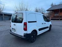 Gebraucht Peugeot Partner 90 PS (66 kW) 2008 Weiß Van / Kleinbus