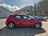 Gebraucht Mercedes A220 184 PS (135 kW) 2014 Rot Kleinwagen
