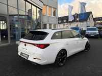 Second-hand Cupra Leon 190 CP (139 kW) 2024 Alb Break