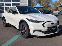 Gebraucht Ford Mustang Mach-E Extended Range 258 kW (351 PS) 2022 Weiß starweiß metallic SUV
