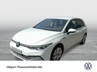 Gebraucht VW Golf VIII Style 131 PS (96 kW) 2024 Weiß Limousine