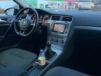 Gebraucht VW Golf VII Trendline 110 PS (80 kW) 2015 Grau Limousine